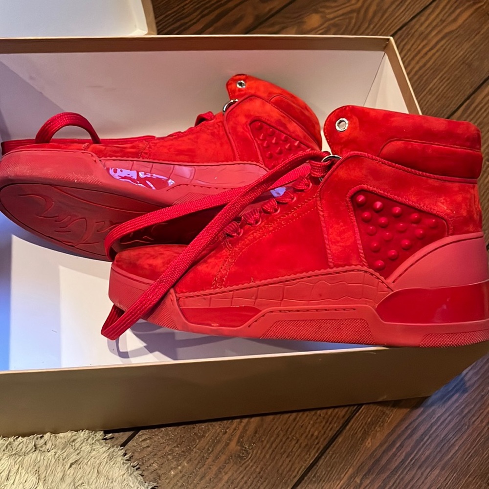 Christian Louboutin. European size 43 men. Box included. Sneaker